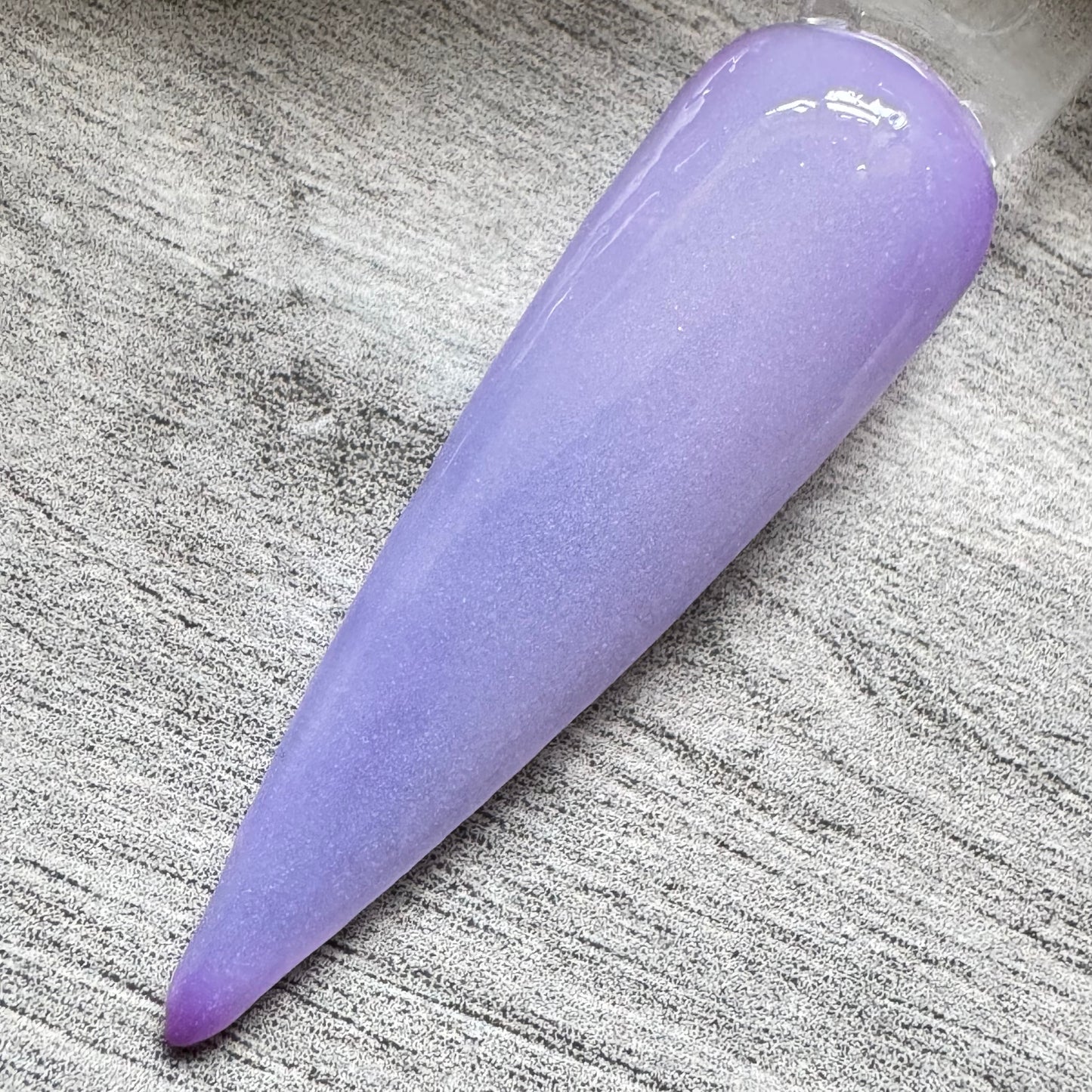 Purple to White Thermal Dip