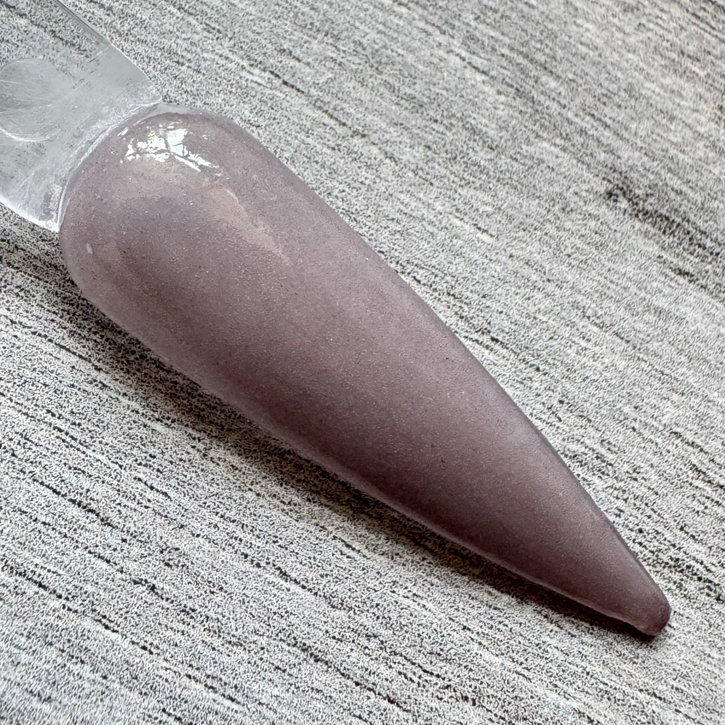 Velvet Chai - Thermal Color-Changing Dip Powder