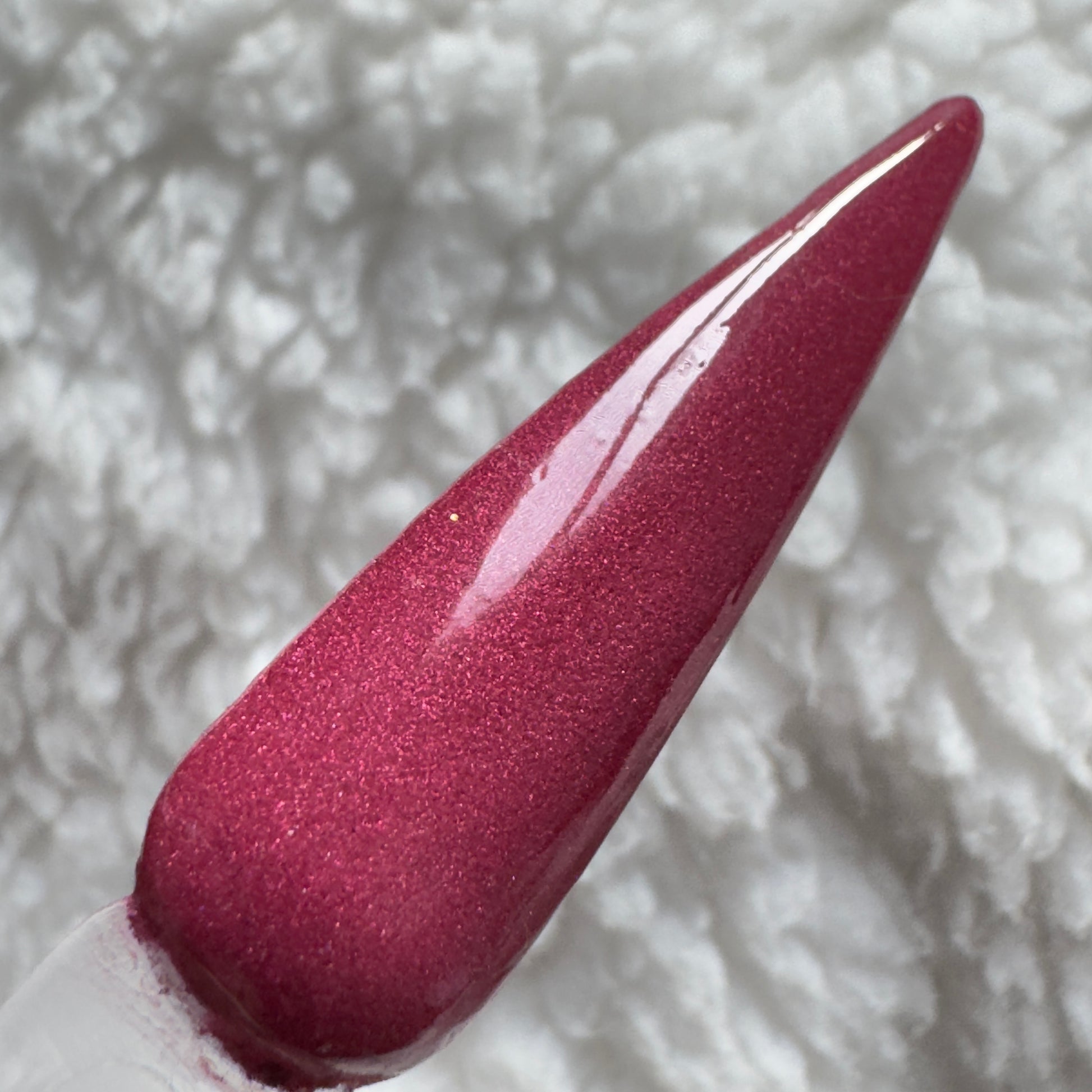 Cranberry Kiss Dip Powder – Deep Red Shimmer Nail Colour