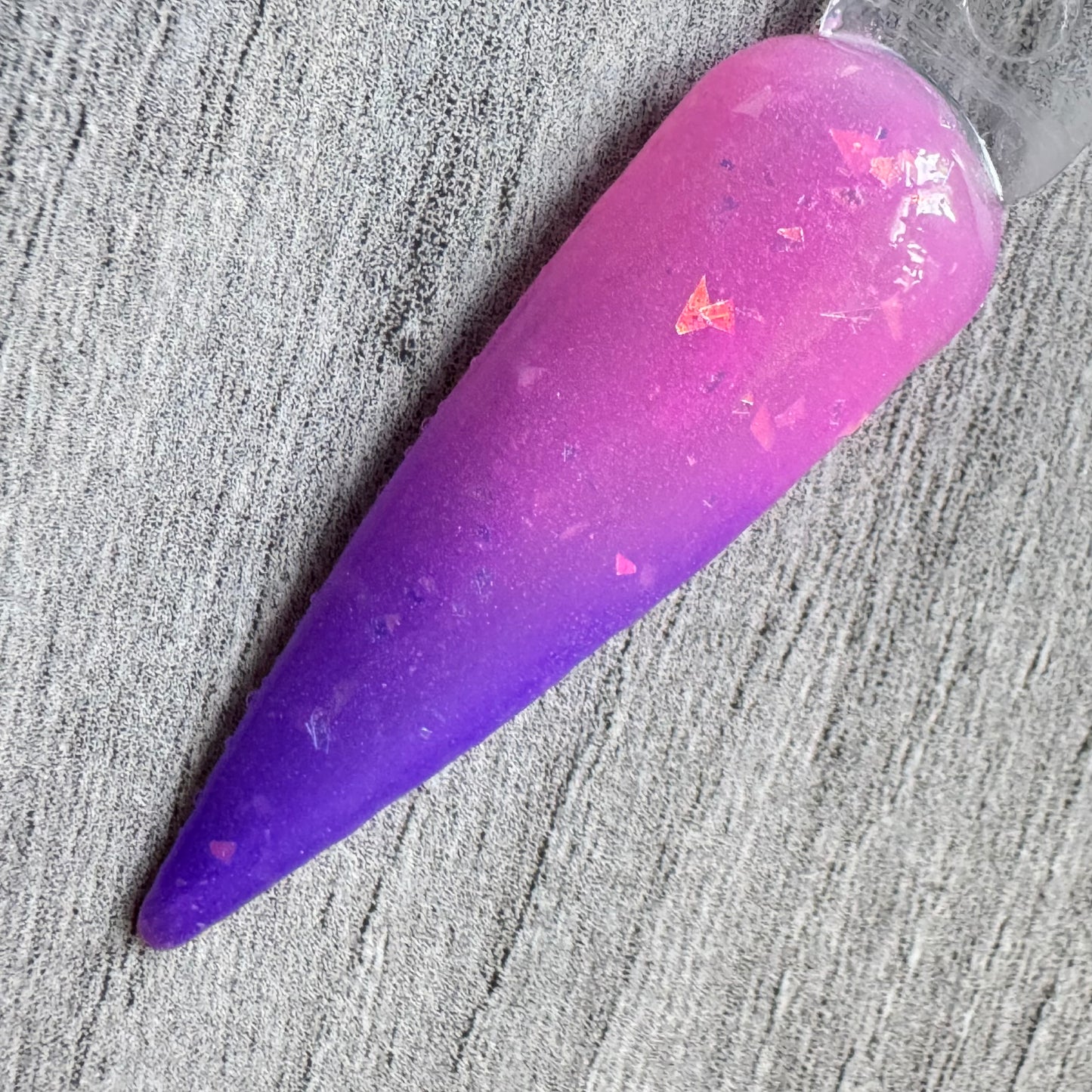 Purple to Pink Thermal Dip Powder