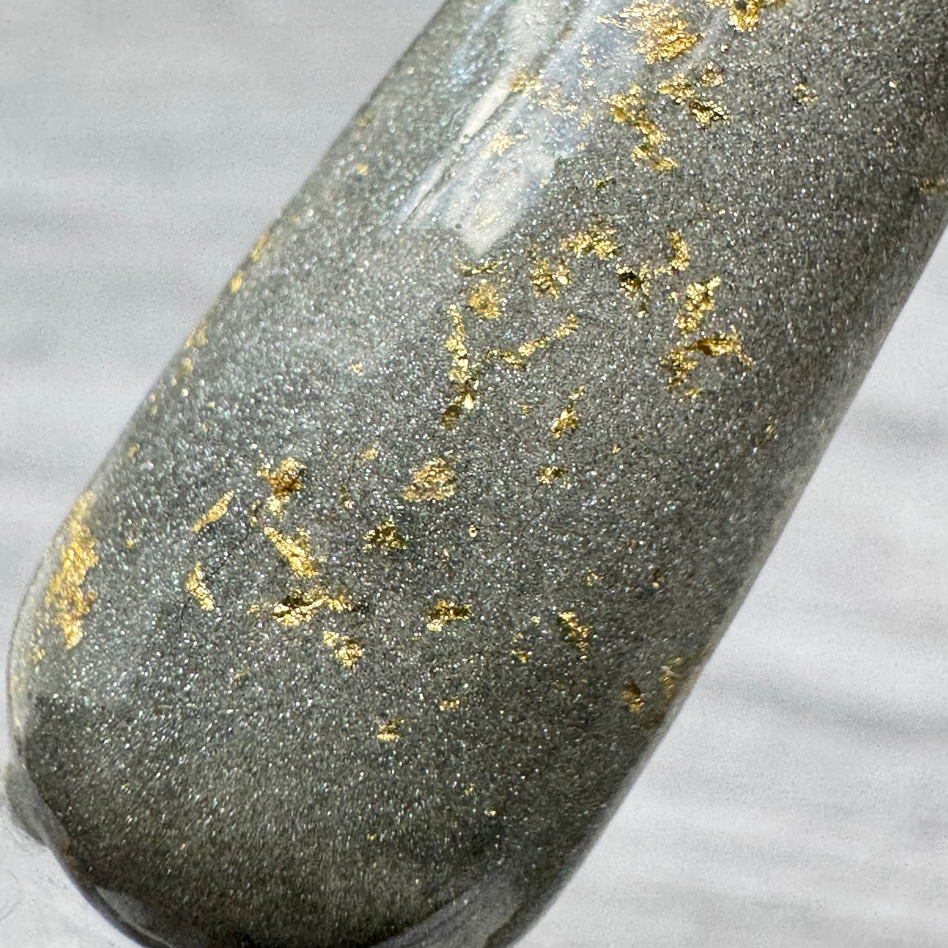 Autumn Twilight Grey Gold Flakes Dip Powder