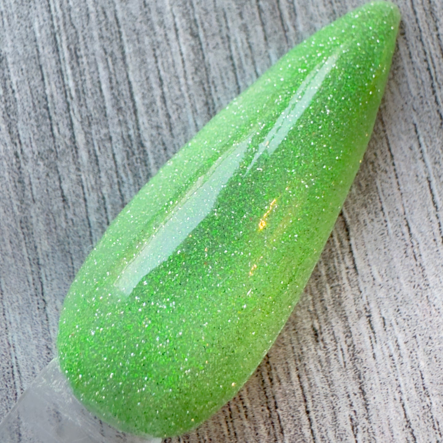 Mistletoe Magic – Glitter Dip Powder