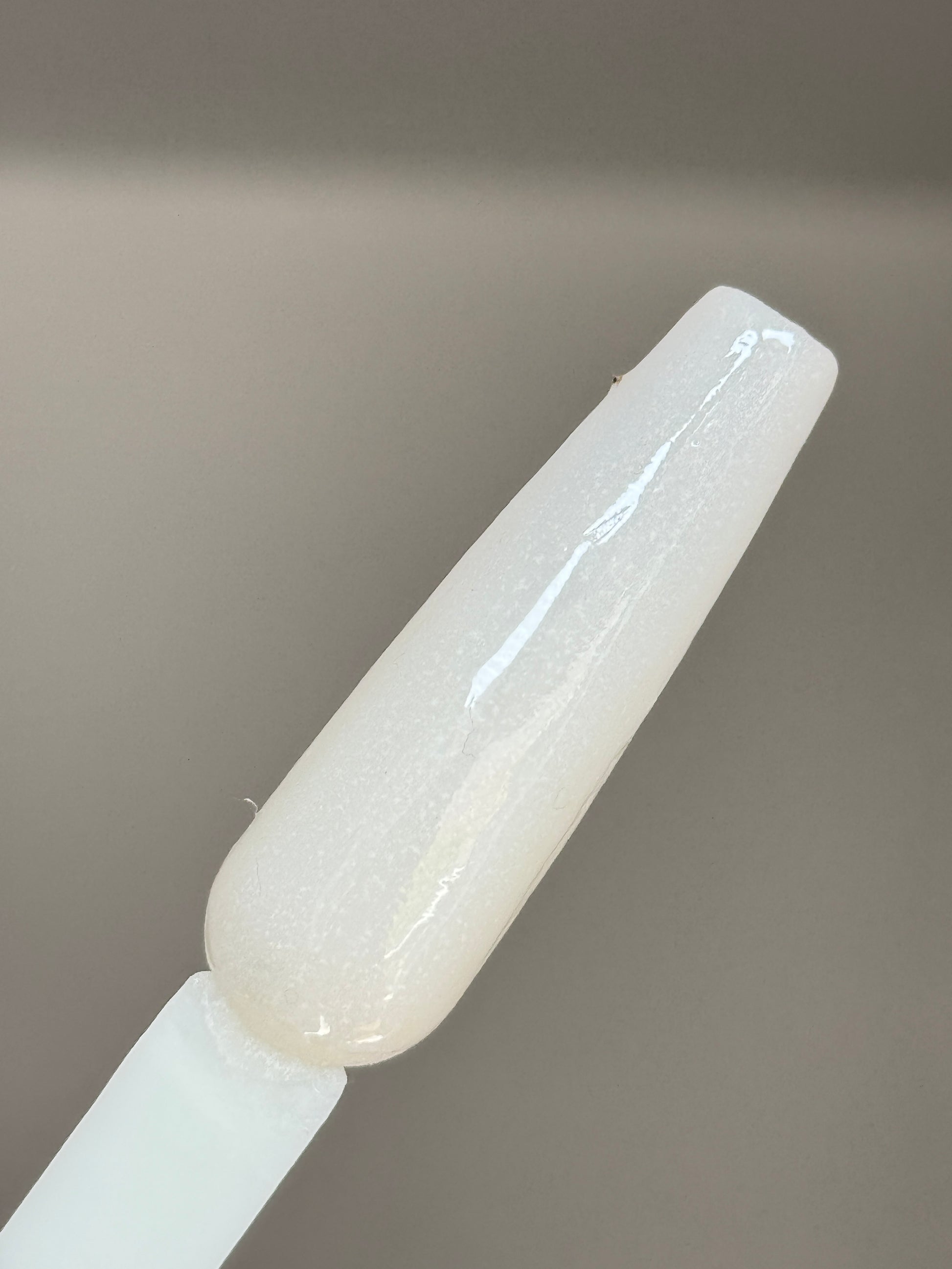 Glow in the Dark - White to Blue dipping powder