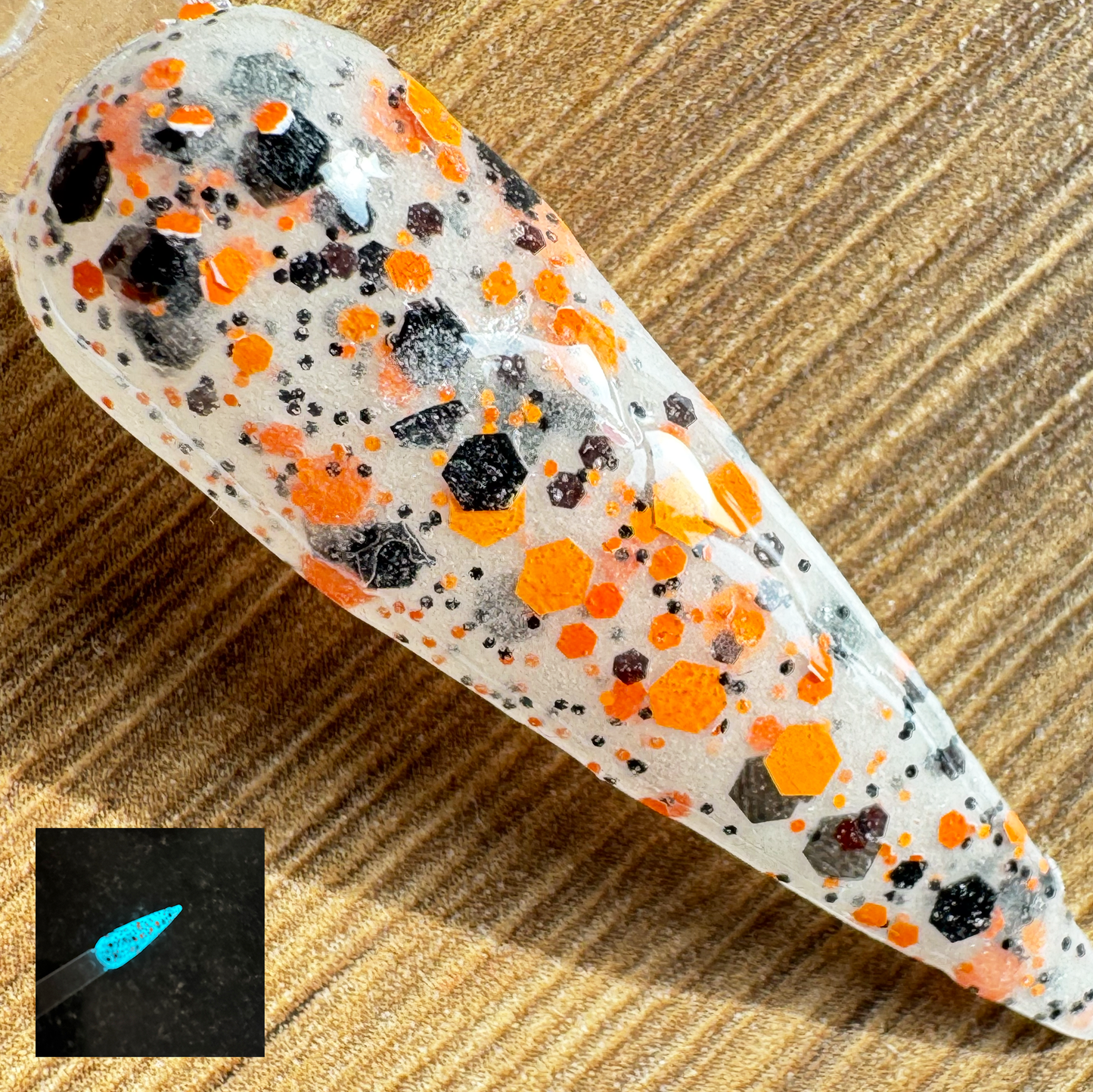 Inferno Dots Dip Powder