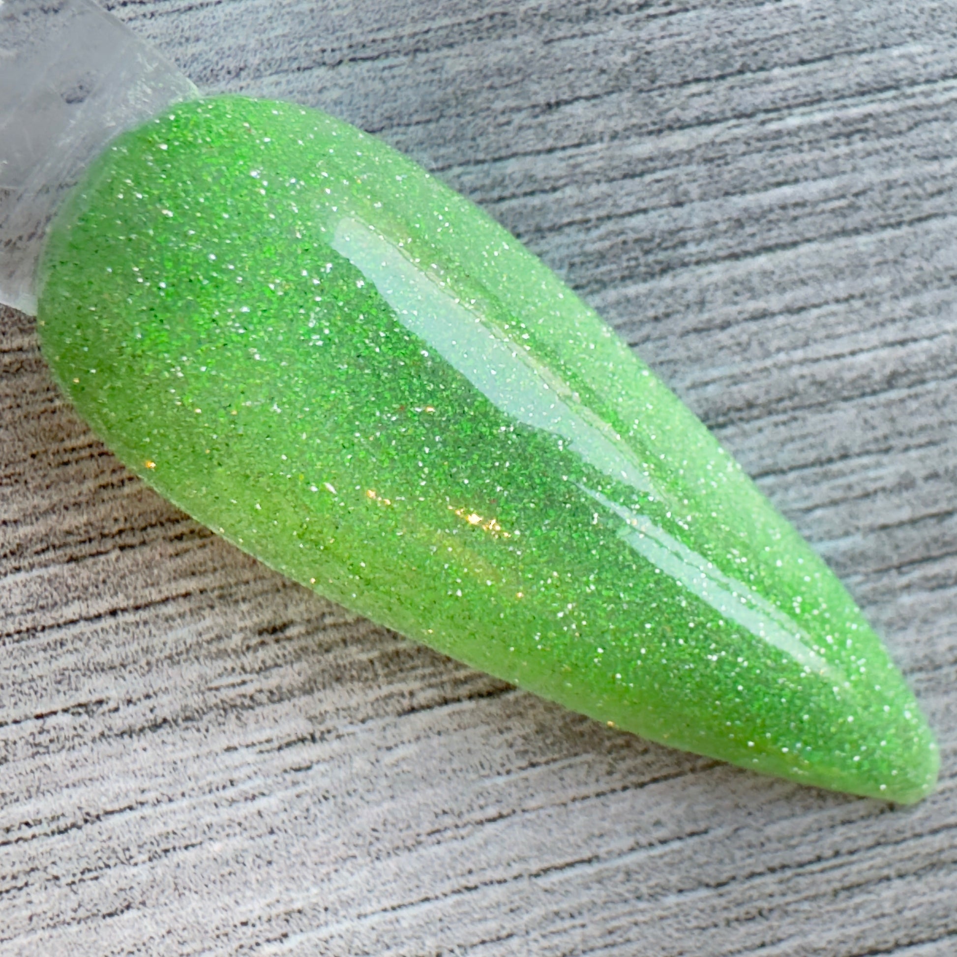 green glitter dip powder