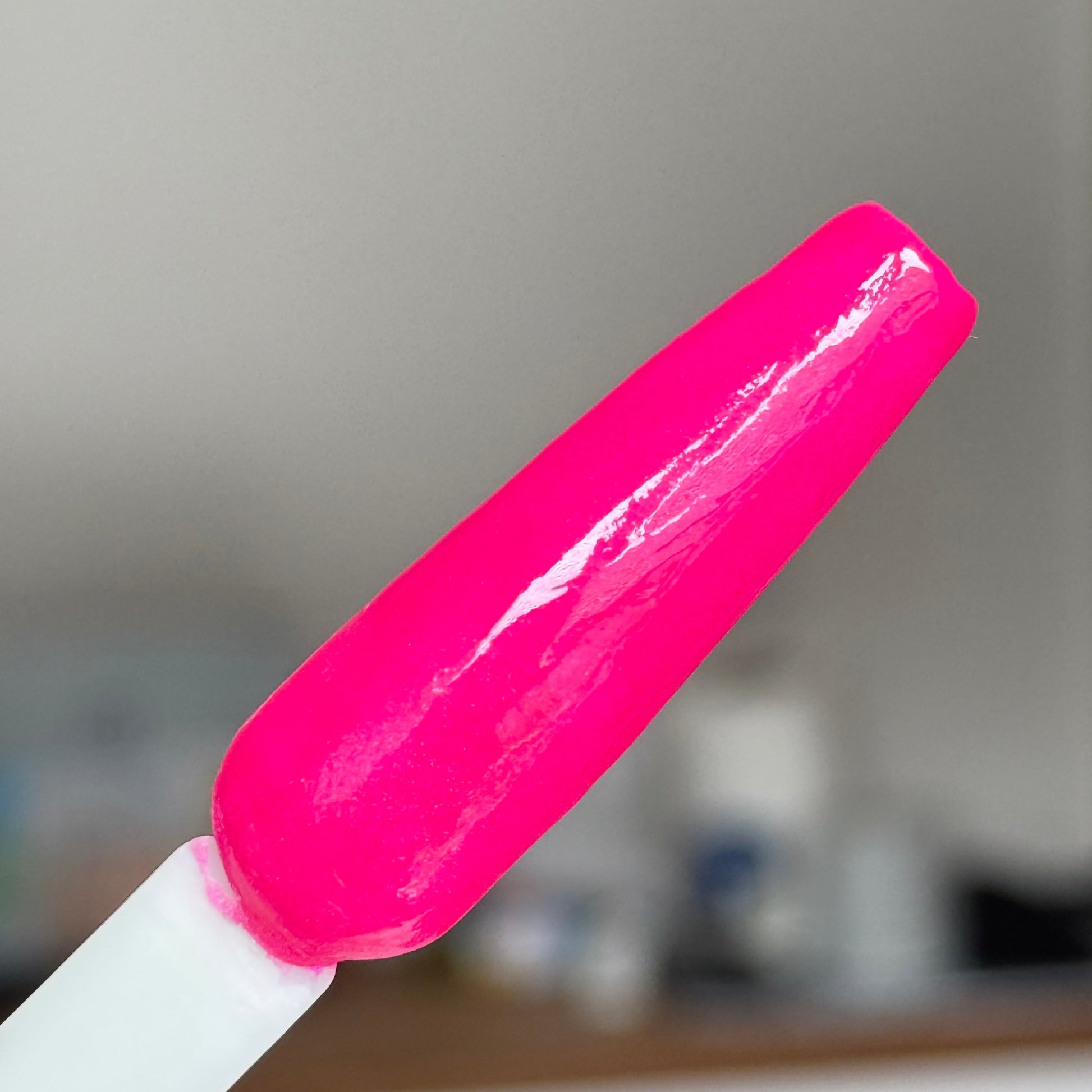 Glow in the Dark - Pink