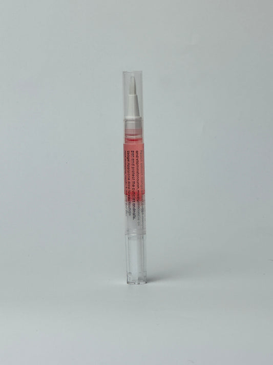 Strawberry cuticle oil bottle with brush applicator, enriched with Vitamin E, natural keratin and fruit seed oil for nourishing nail care